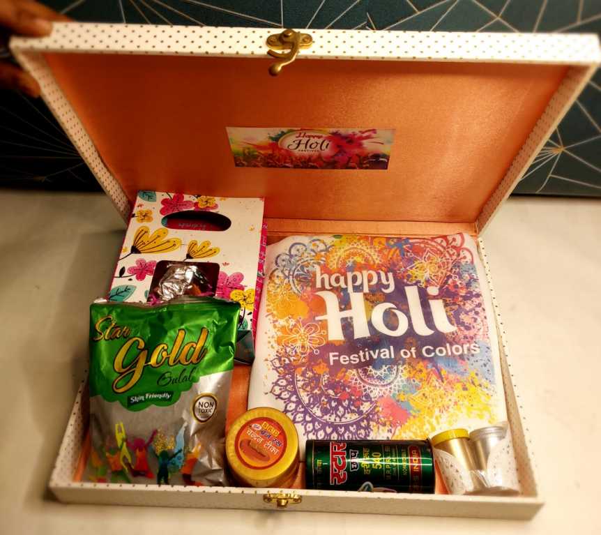 Holi Big Trunk 